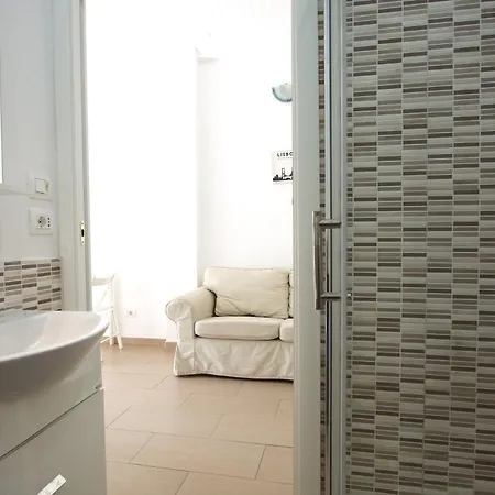Simona Beach Holiday House Anzio Exterior photo