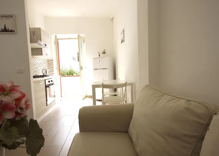 Simona Beach Holiday House