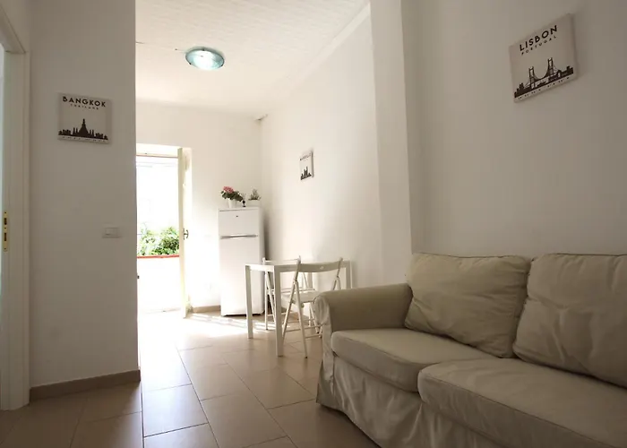Simona Beach Holiday House